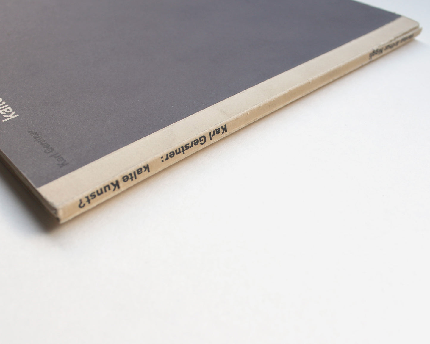 kalte Kunst? zum Standort der heutigen Malerei by Karl Gerstner