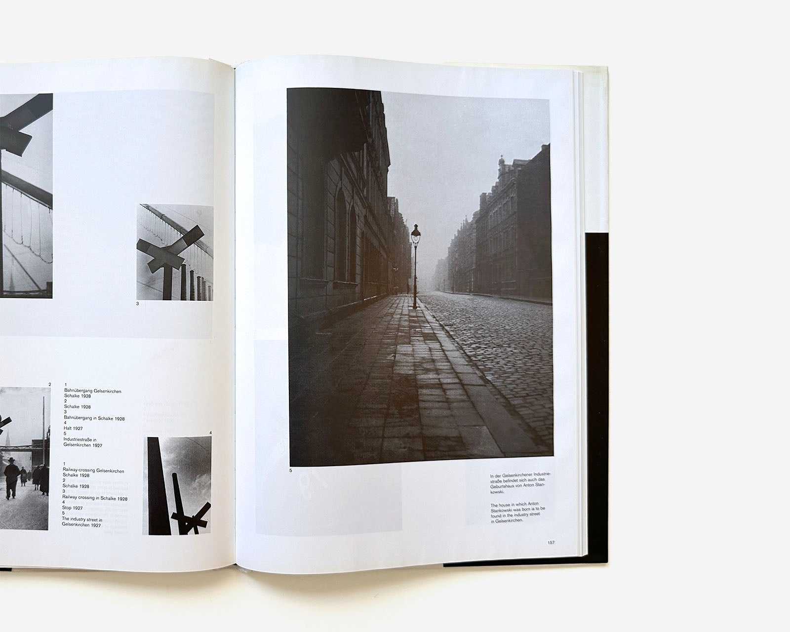 Anton Stankowski: Frei und Angewandt, Free and Applied 1925-1995