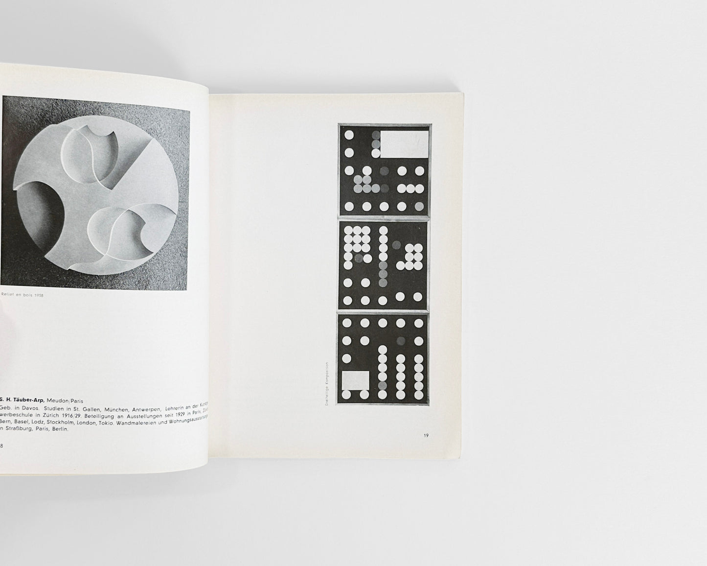 Almanach neuer Kunst in der Schweiz : Almanac of New Art in Switzerland, 1940 [Richard Paul Lohse]