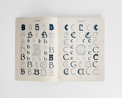 Zuan moji no kaibõ [Anatomy of Design Letters] by Yajima Shuichi, Tokyo, Japan