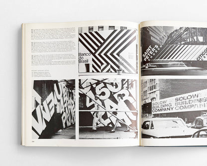 Archigraphia: Architectural and Environmental Graphics by Walter Herdeg
