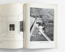 Load image into Gallery viewer, Tempel und Teehaus in Japan by Werner Blaser (Richard Paul Lohse, Armin Hofmann]
