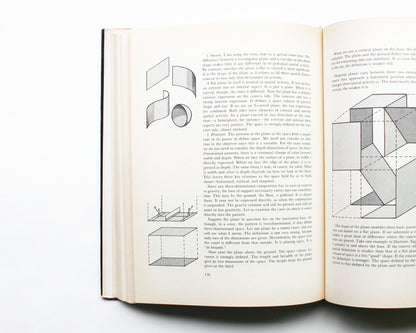Design Fundamentals by Robert Gillam Scott [Elaine Lustig Cohen]