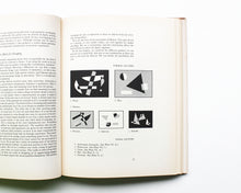 Load image into Gallery viewer, Design Fundamentals by Robert Gillam Scott [Elaine Lustig Cohen]
