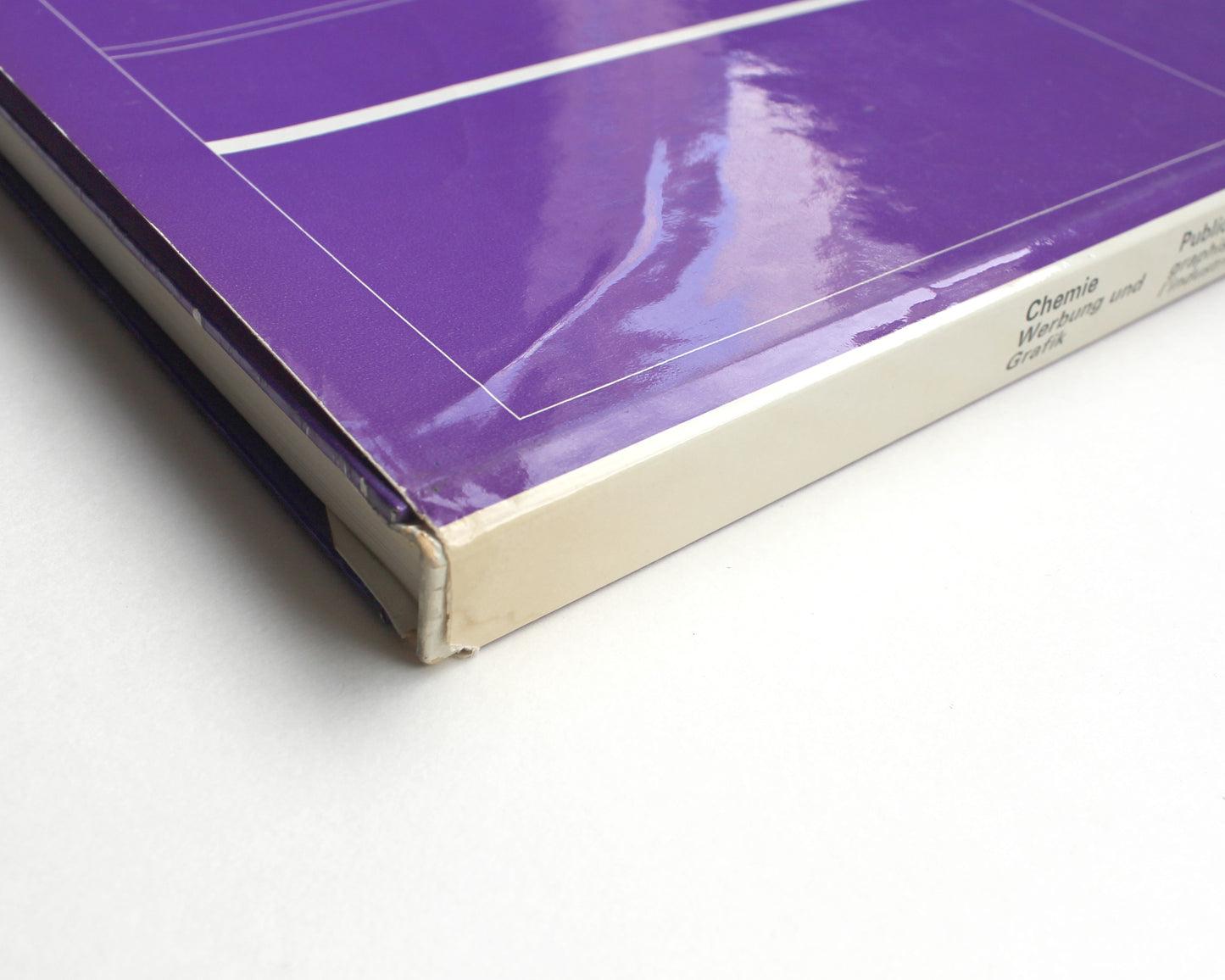 Publicity and Graphic Design in the Chemical Industry [Hans Neuburg]